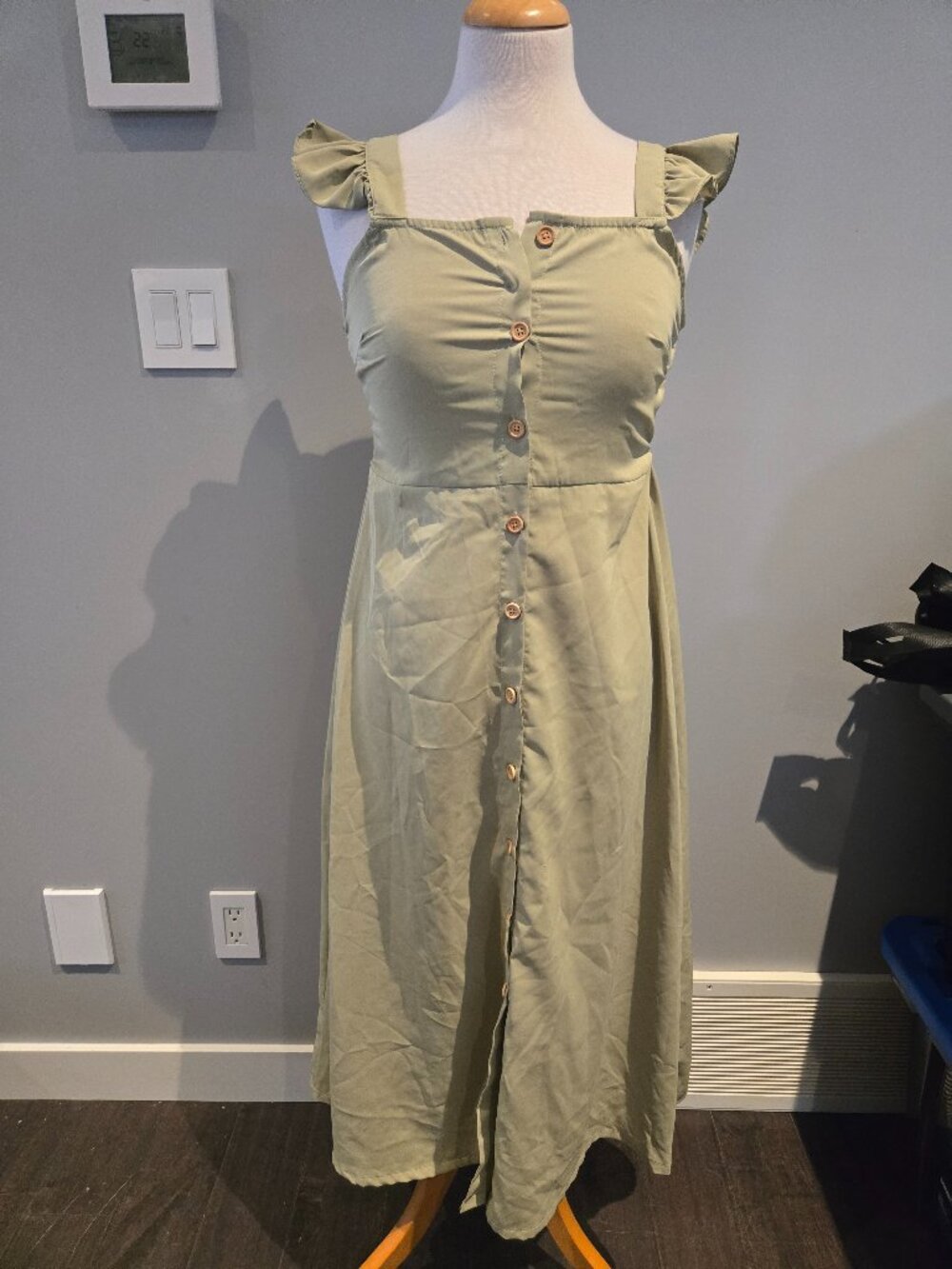 PatPat Women’s Ruffle Sleeve Button-Front Midi Dress | Size Large | Sage Green